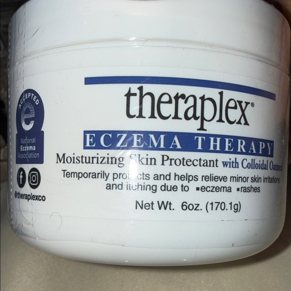 Skin Moisturizer - White and Blue